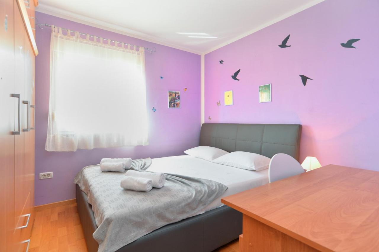 Apartment Patricia 1756 Пула Екстериор снимка