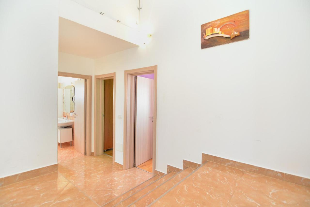 Apartment Patricia 1756 Пула Екстериор снимка
